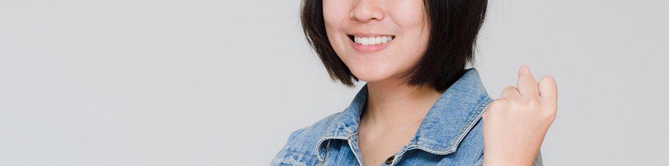 女性